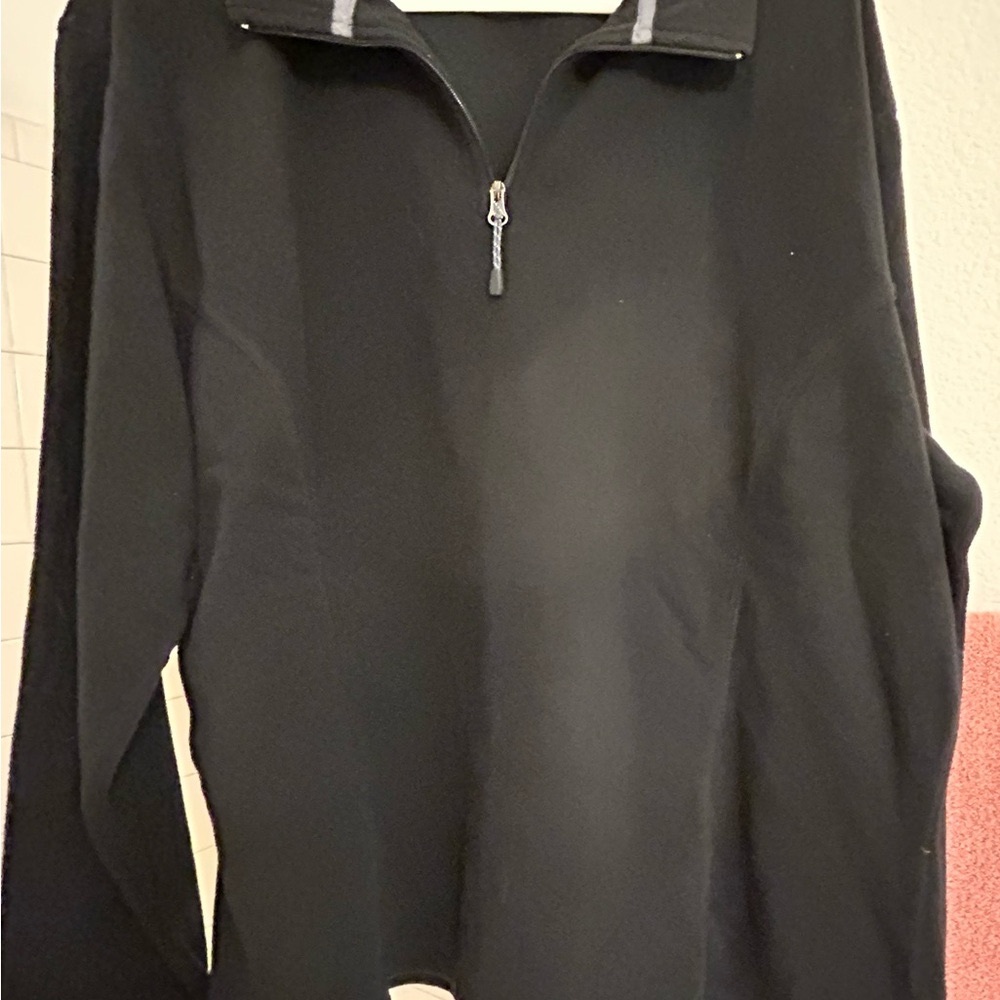 Women’s Black Quarter-Zip Sweatshirt  2X. New W/O tags